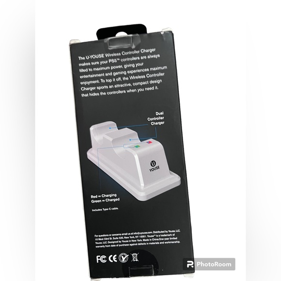⭐️Wireless PS5 Controller Charger - Picture 2 of 3